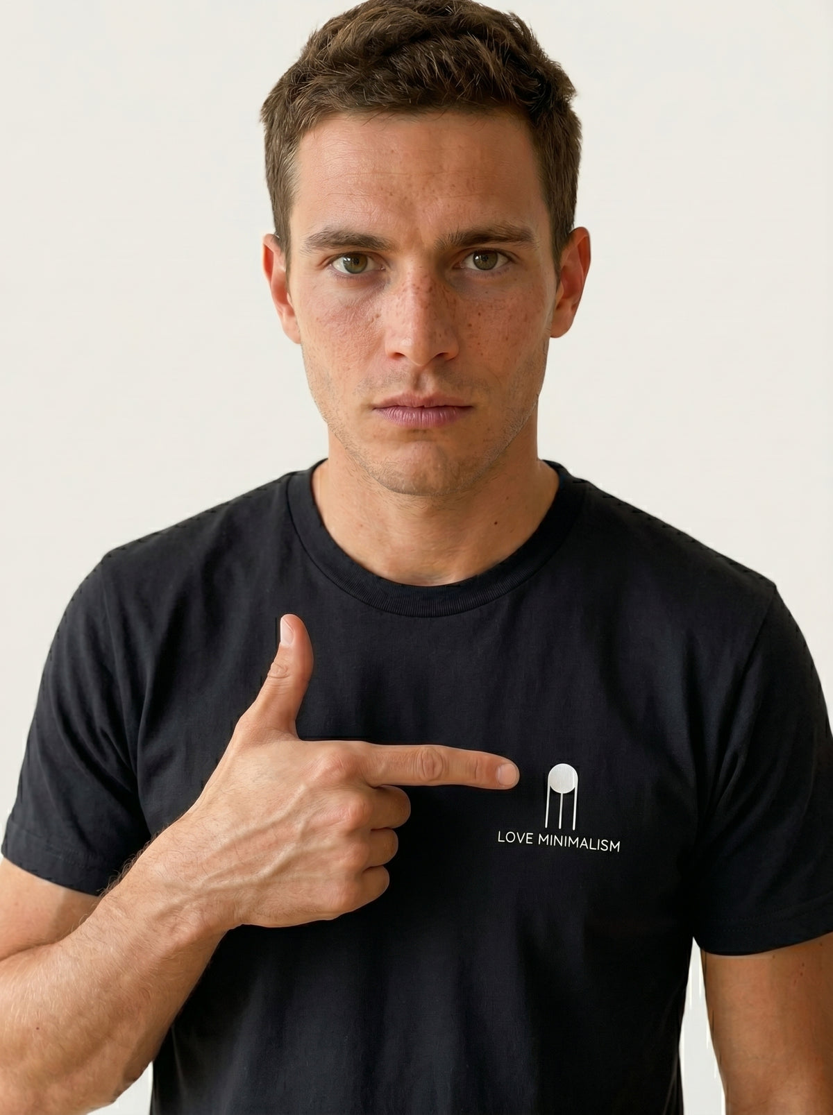 Love Minimalism - Chest Print T-shirt